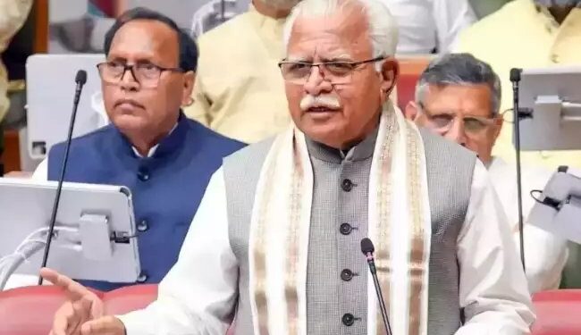 खट्टर ने अचानक दिया इस्तीफा, क्या अकेले दम पर सरकार बनाएगी BJP, कौन बनेगा नया CM?