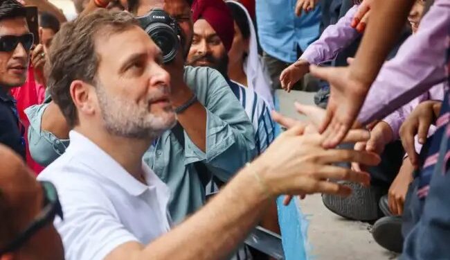 पूंछ पहुंचते ही Chirst School राहुल गांधी, आतंकी हमले के बाद कश्मीर का दूसरा दौरा