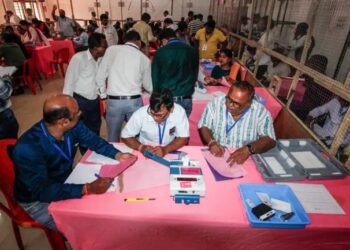 जम्मू कश्मीर: NC- कांग्रेस जीत की ओर, BJP का हुआ सफाया