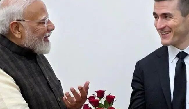 अमेरिकी पॉडकास्टर लेक्स फ्रिडमैन ने पीएम मोदी के सम्मान में रखा उपवास, कहा- मानसिक स्थिति….’