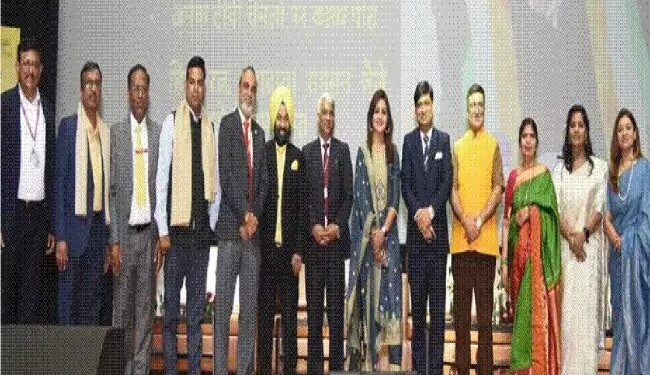 एनएचपीसी ने अपने कर्मचारियों के लिए हिंदी कवि सम्मेलन का आयोजन किया