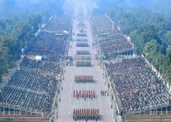 76वें गणतंत्र दिवस समारोह का समापन, आसमान से जमीन तक दिखी भारत की शक्ति