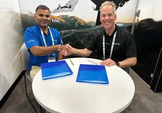 एजीईगल ने भारत के कृषि भविष्य की सेवा के लिए व्योम ड्रोन के साथ रणनीतिक गठबंधन किया