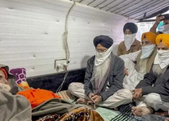 संसदीय समिति का किसानों को समर्थन, डल्लेवाल ने SC से मांगी मदद