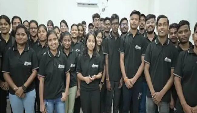 एसईसीएल के CSR कार्यक्रम ने 39 प्रतिभाशाली छात्रों को नीट 2024 में सफलता दिलाई