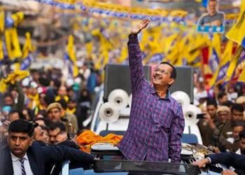 ‘CONGRESS में है ओवर कॉन्फिडेंट’….,दिल्ली में अकेले चुनाव लड़ेगी केजरीवाल की AAP