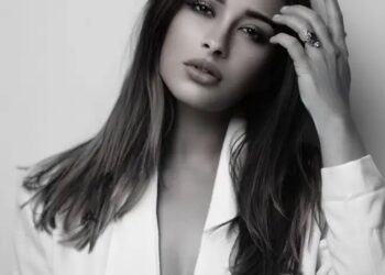 ग्लैमर के नए नियम परिभाषित करती नायरा एम बनर्जी