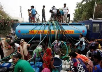 दिल्ली में अब पानी भी निजी हाथों में! जल बोर्ड को आठ जोन में बांटने की तैयारी, RWA ने जताया कड़ा विरोध