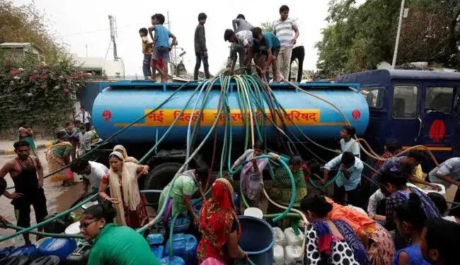 दिल्ली में अब पानी भी निजी हाथों में! जल बोर्ड को आठ जोन में बांटने की तैयारी, RWA ने जताया कड़ा विरोध