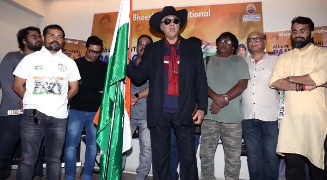 “पहेली गीत 2” को लॉन्च कर मुकेश खन्ना ने किया स्वतंत्रता सेनानियों को ट्रिब्यूट