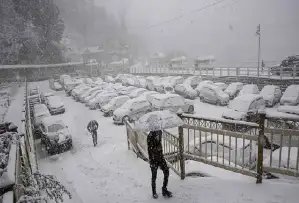 हिमाचल में खराब होने वाला है मौसम, बारिश और बर्फबारी का अलर्ट जारी!