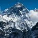 एवरेस्ट पर चढ़ने के लिए लगाना होगा नोटों का पहाड़, बढ़ाई लाखों की फीस!