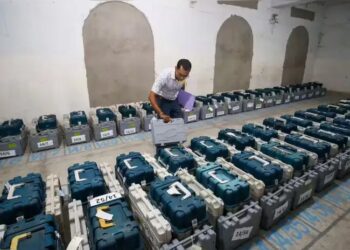 लोकसभा चुनाव के आखिरी चरण में क्या बोले नेता, जानें किस की बन रही सरकार ?