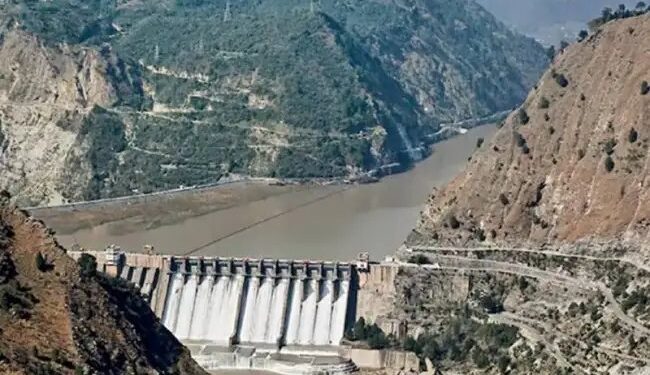 भारत ने रोका चेनाब नदी का पानी, पाक की खरीफ फसलों पर मंडयारा बाढ़ का खतरा!